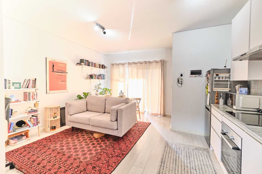 1 Bedroom Property for Sale in Bloubergrant Western Cape